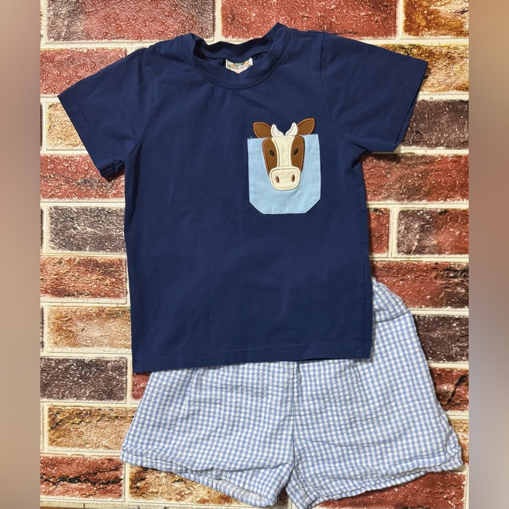 Saving Grace Smocks cow shirt & shorts set 4t boys boutique